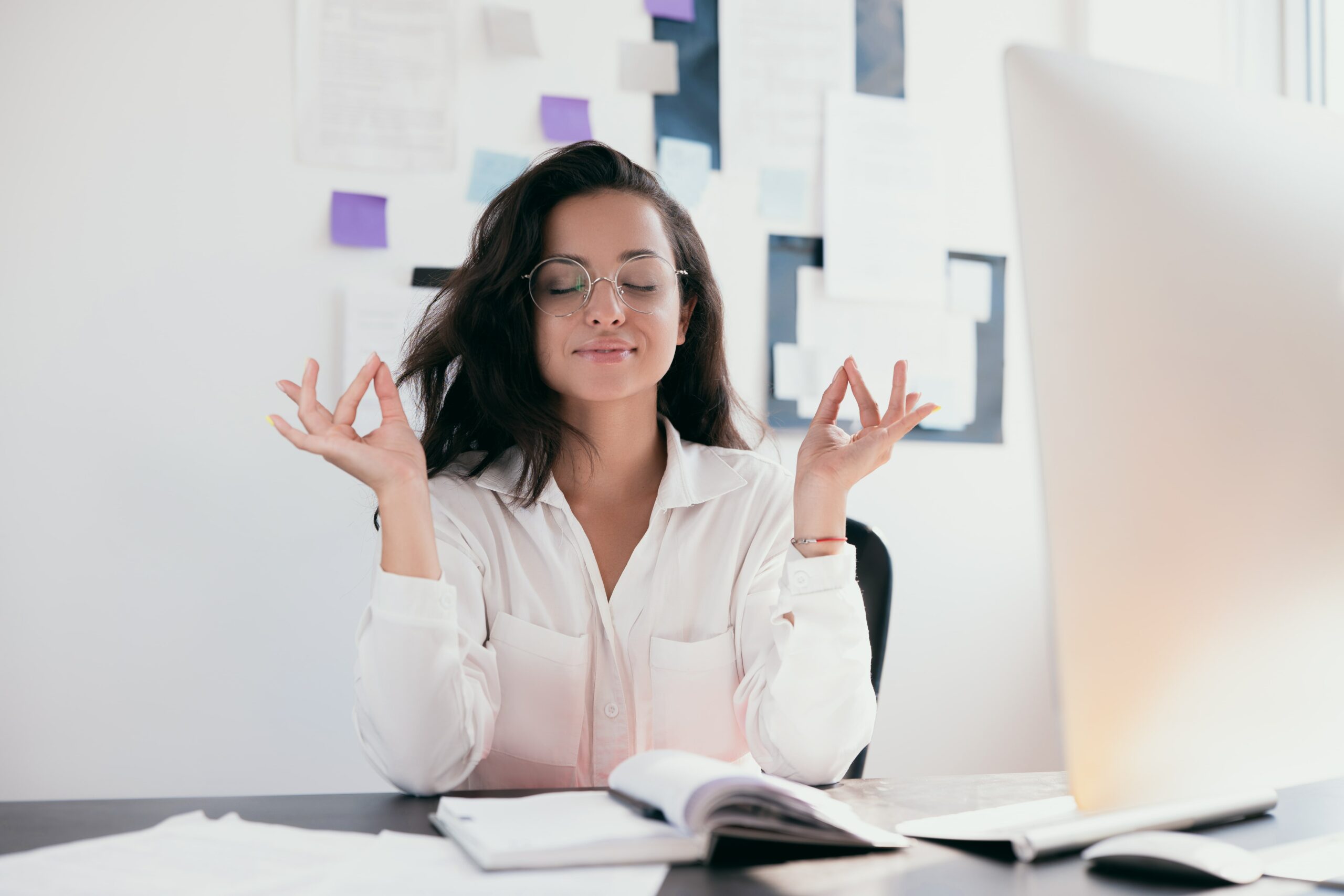 8 Proven Ways to Cope with a Job You Hate - Amerikanki
