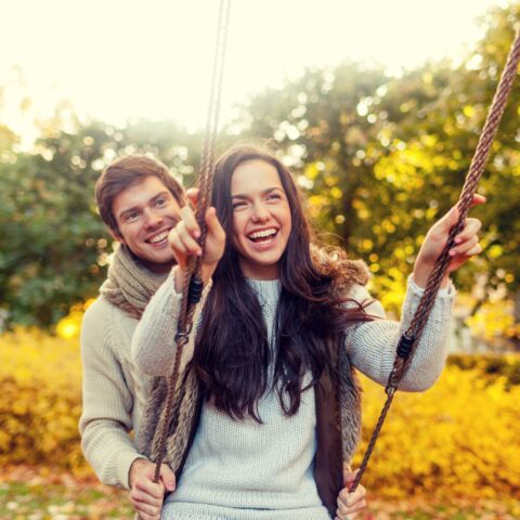 8 Fun Fall Date Ideas to Jazz Up Your Relationship