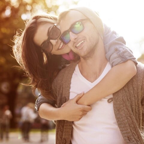 9 Strange Yet Adorable Things Happy Couples Secretly Do Together