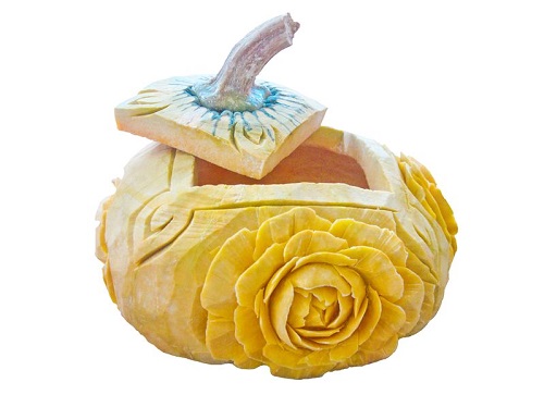 Flowered pumpkin