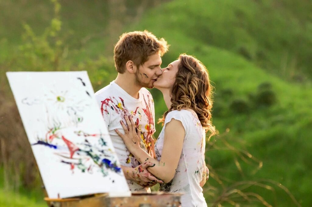 10 Incredible Engagement Photo Ideas