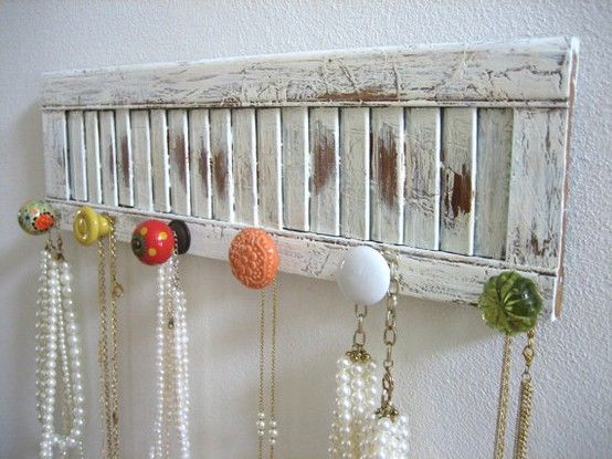 Recycle Old Doorknobs