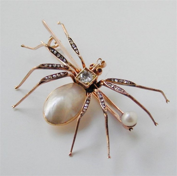 Spider Brooch