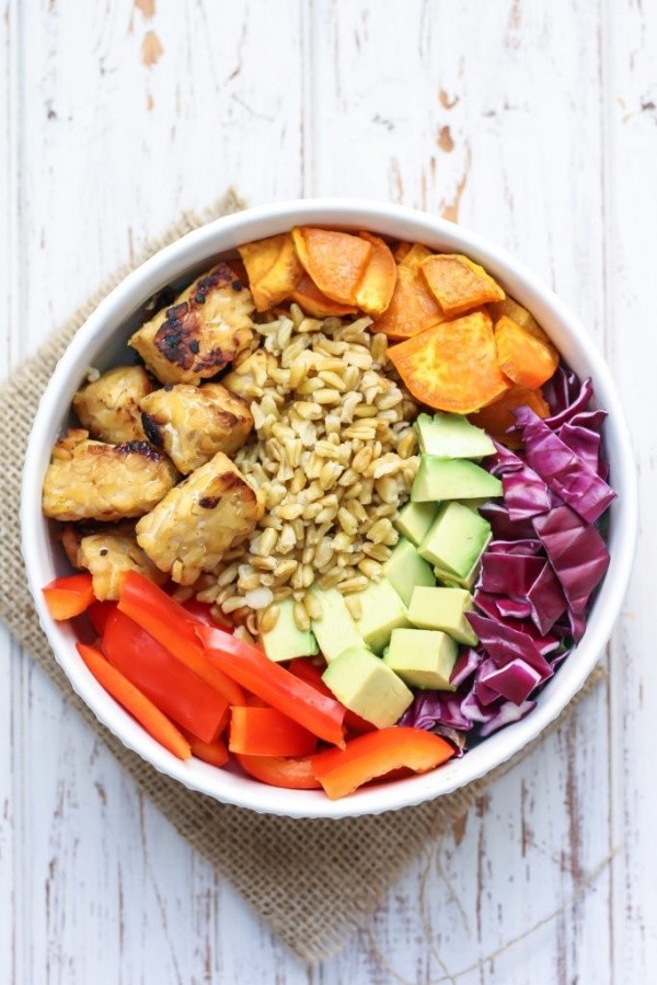 Vegan Thai Tempeh Buddha Bowl