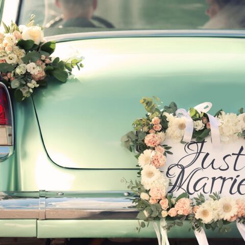 10 Wedding Traditions You Can Skip