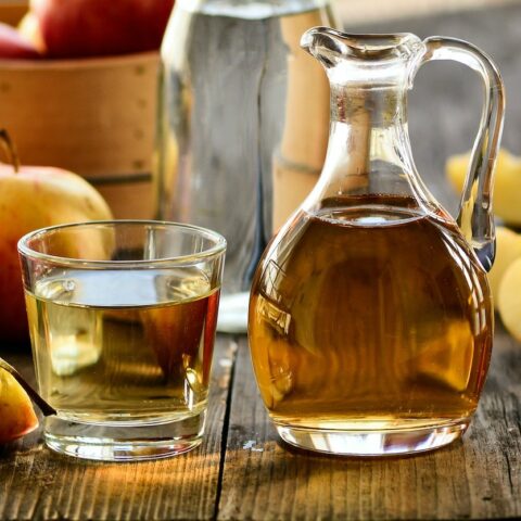 10 Beauty Tips for Using Apple Cider Vinegar