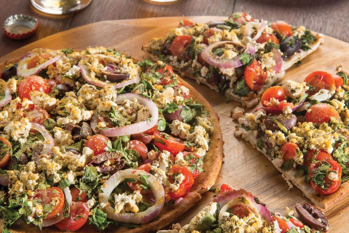 Greek pita pizzas