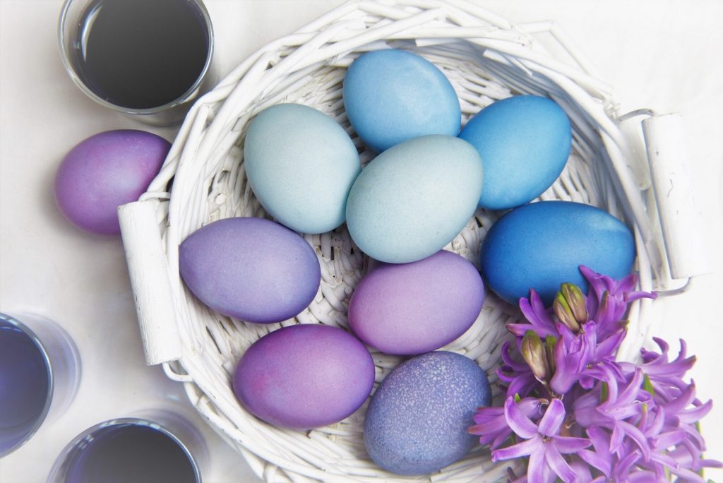 The Truth Behind Painting Eggs for Easter