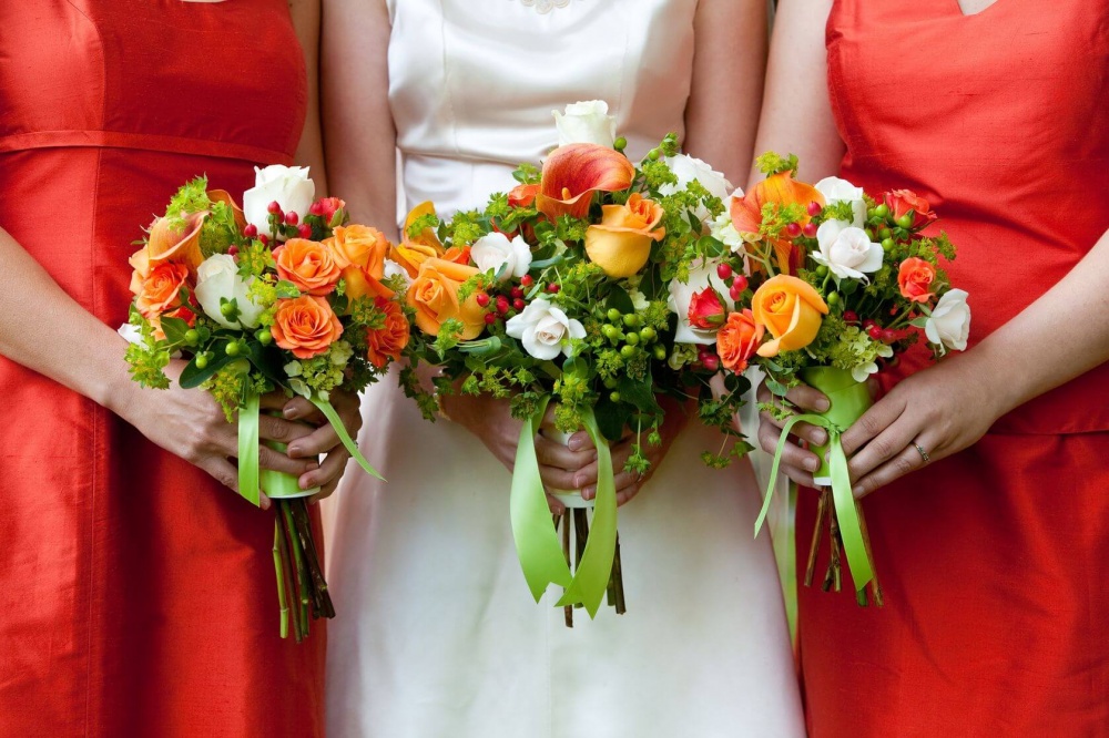 Orange, White and Yellow fall wedding colors