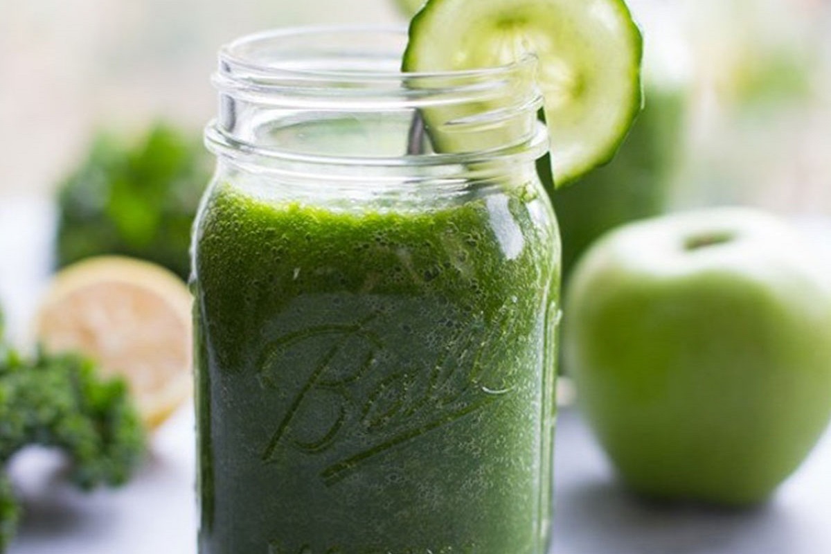 Kale cucumber apple delight