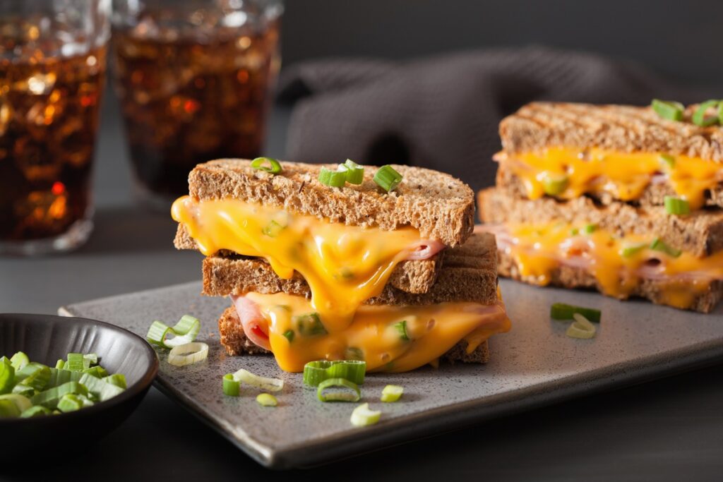 10 Awesome Grilled Cheese Sandwiches