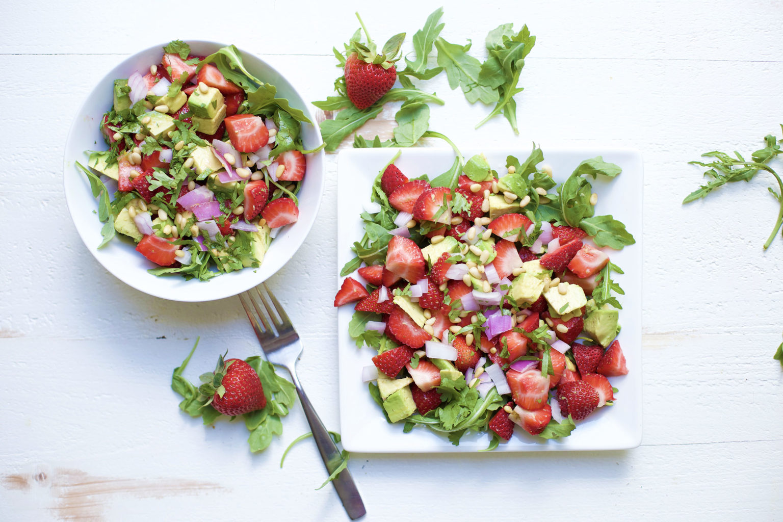 Avocado and strawberry salad