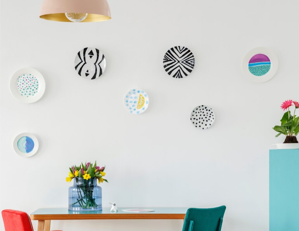 10 Breathtaking DIY Decorative Plates