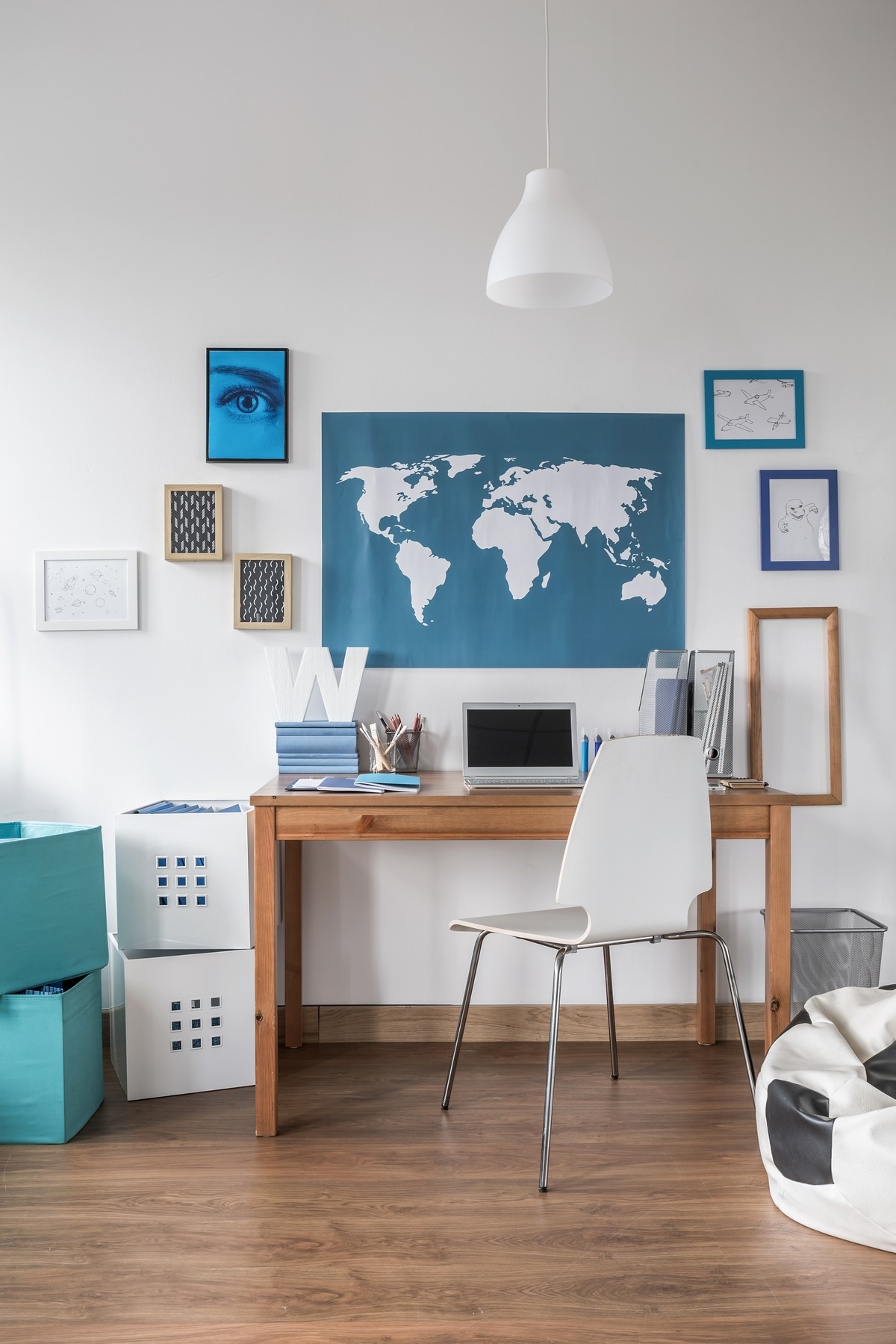 Home Office Decor Ideas - Choose a Theme