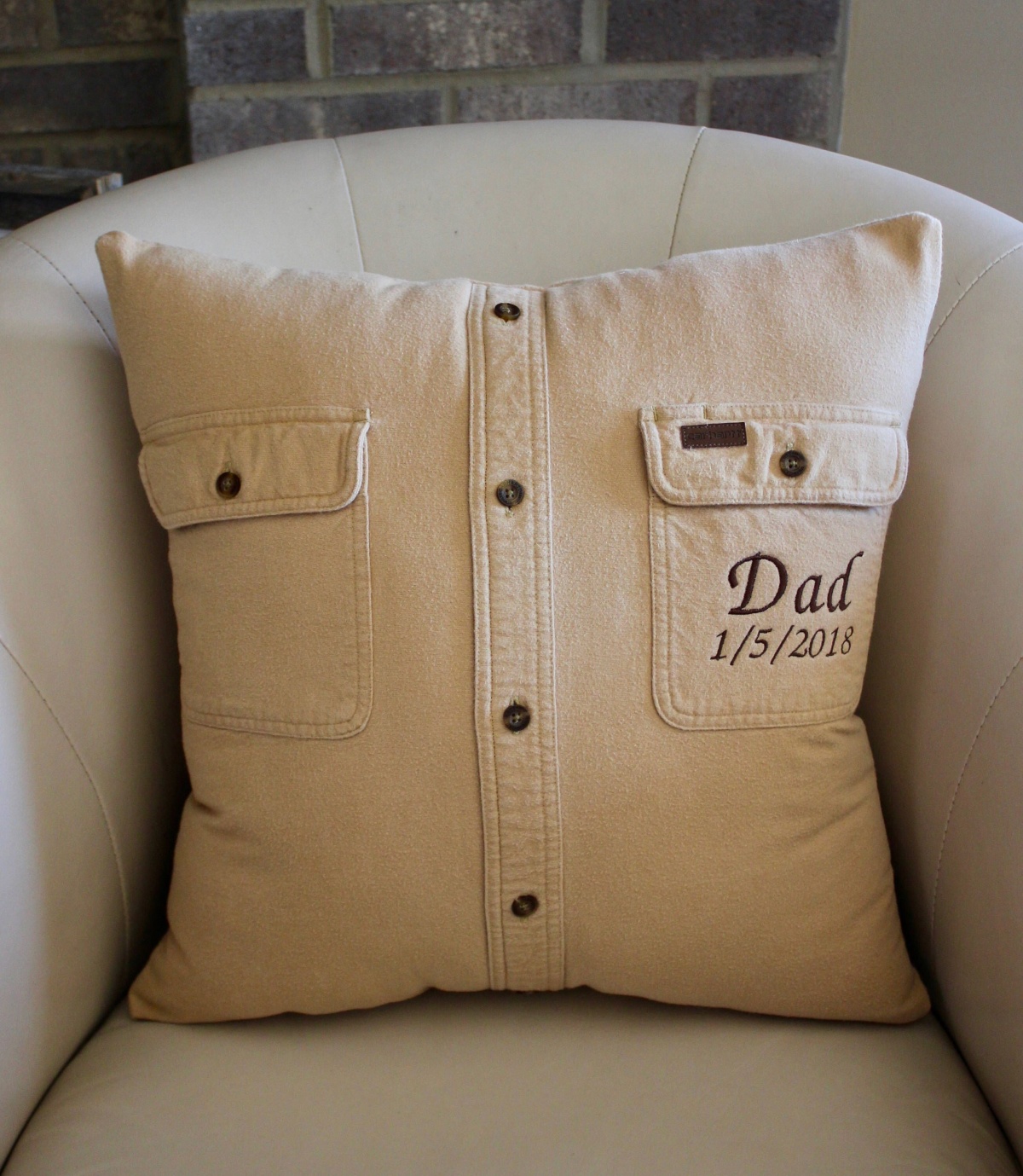 Make custom pillows