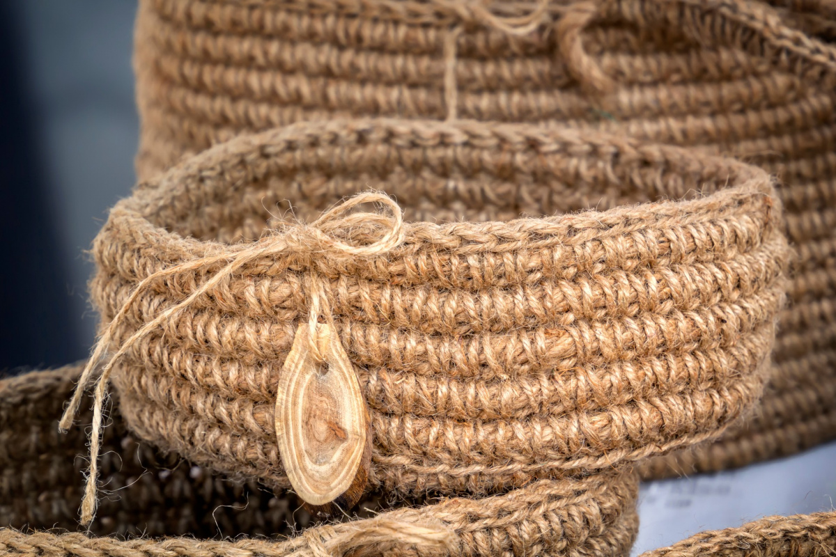 A rope nest basket