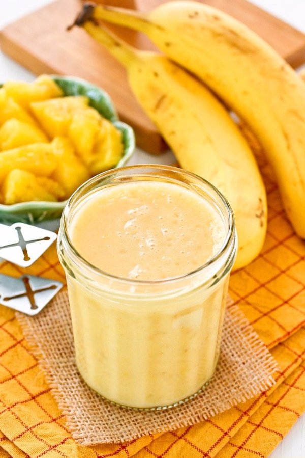 Pineapple Banana Smoothie