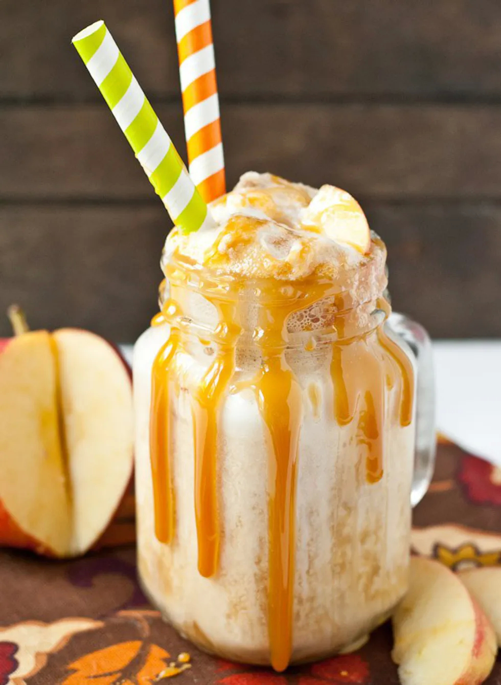 Caramel Apple Cider Float