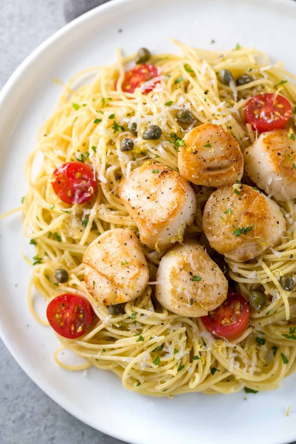 Carbonara With Pan Seared Scallops