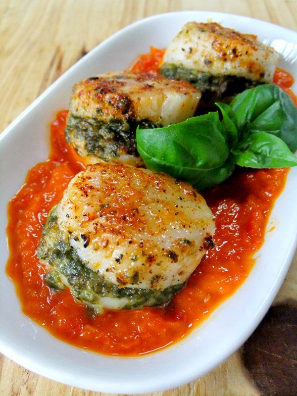 Pesto Stuffed Scallops