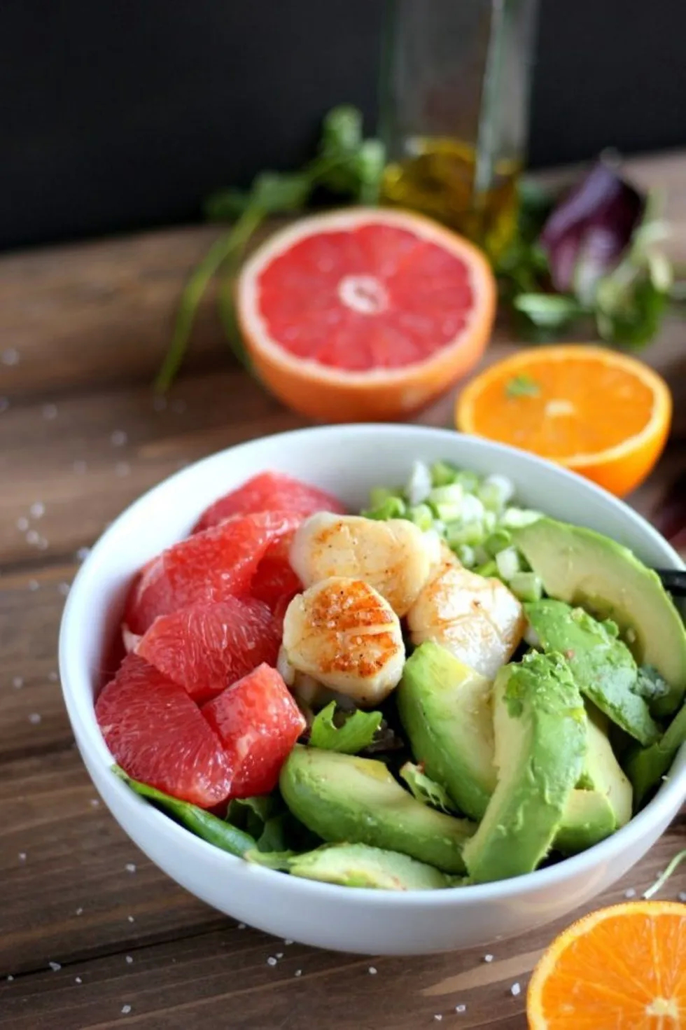 Seared Scallop Salad With Grapefruit And Avocado