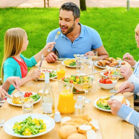 10 Summer Family Dinner Ideas