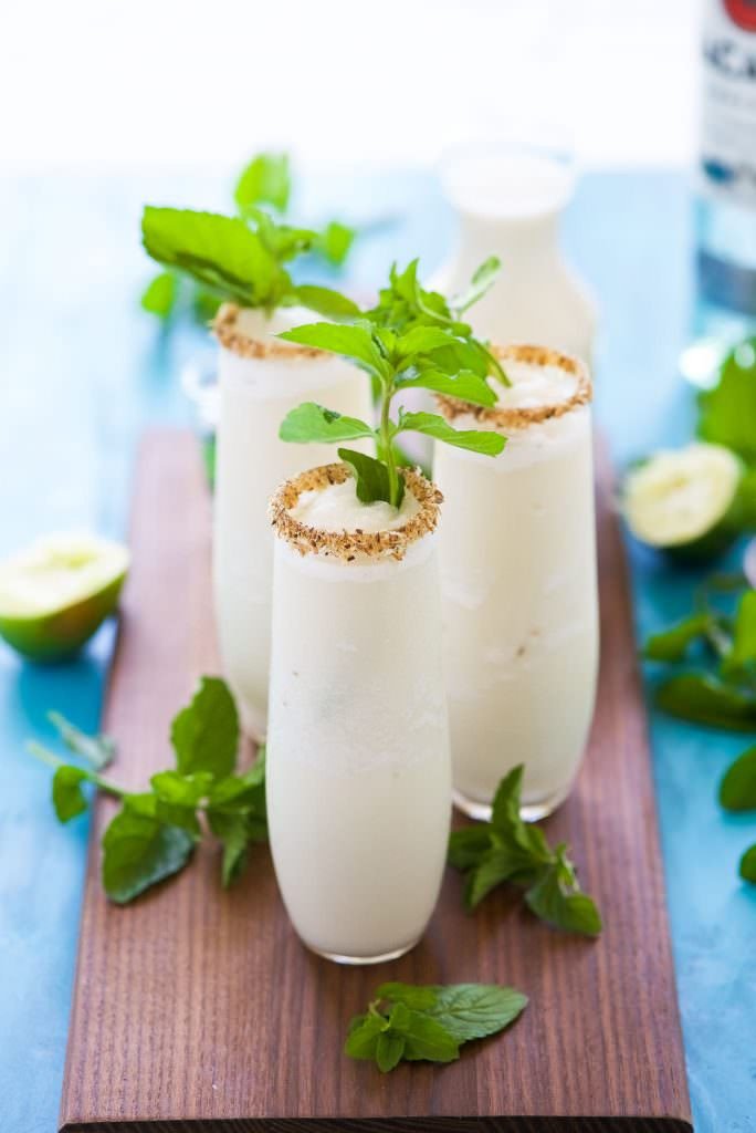 Frozen Coconut Mojito