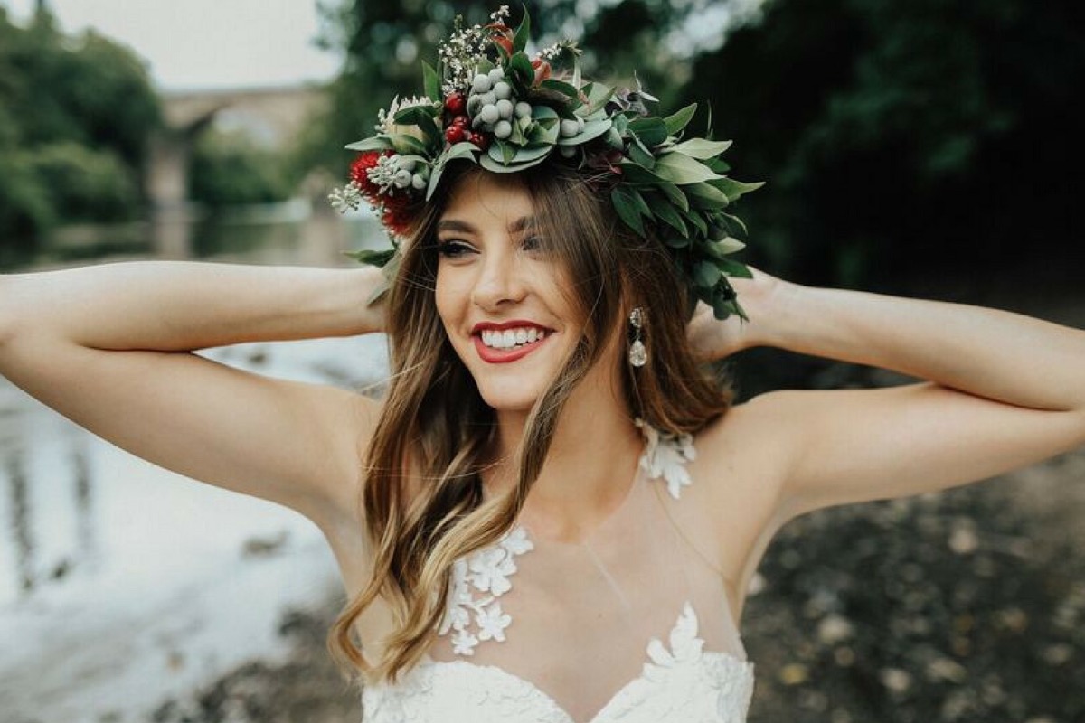 Bohemian waves and a flower tiara