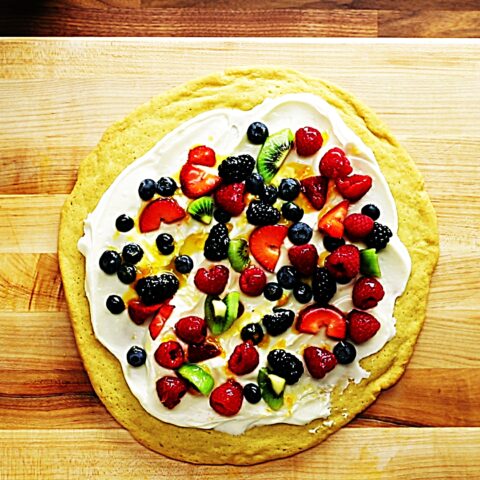 Meal photo - Easy Fruit Cookie Pizza