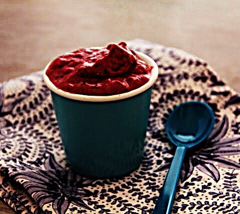 Meal photo - Minute Ice Cream with Red Fruits Without Ice Cream Maker