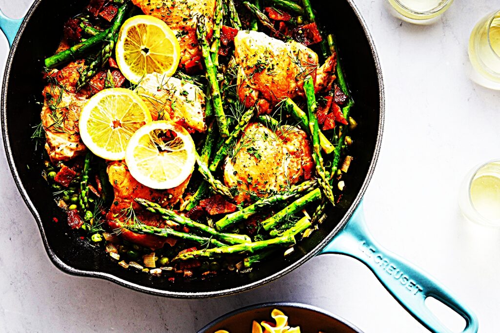 Meal photo - One Skillet Chicken Thighs With Asparagus And Peas