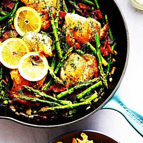 Meal photo - One Skillet Chicken Thighs With Asparagus And Peas