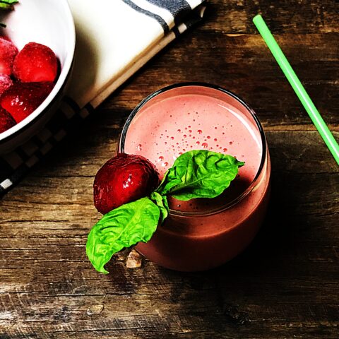 Meal photo - Strawberry-Basil Kefir Smoothie