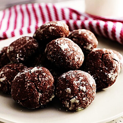 Meal photo - Chocolate Crinkle Cookies