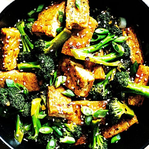 Meal photo - Crispy Sesame Tofu and Broccoli