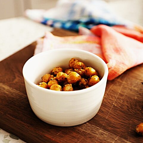 Meal photo - Garlic and Herb Roasted Chickpeas