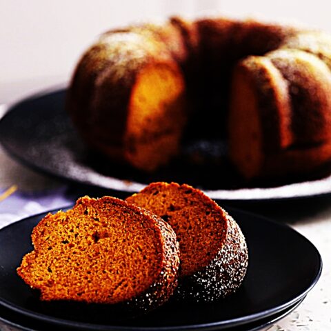 Meal photo - Pumpkin Bundt Cake