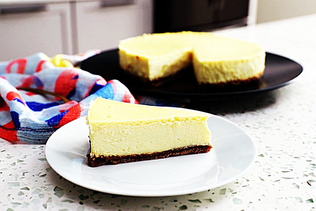 Meal photo - Simple New York-Style Cheesecake