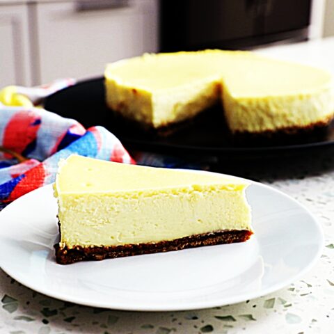 Meal photo - Simple New York-Style Cheesecake