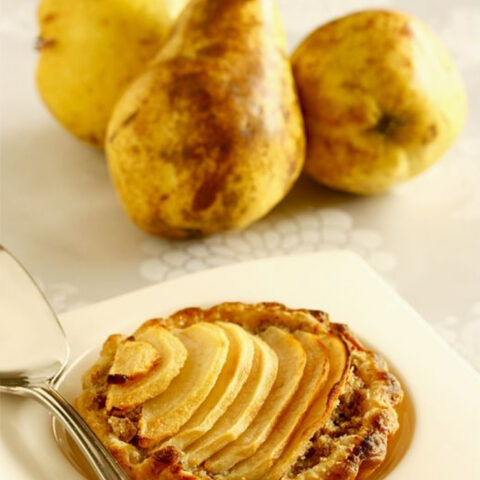 Tarte Poire Noisette (Pear Tart with Hazelnut Cream)