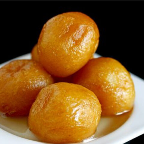 Gulab Jamun (Indian Sweets)