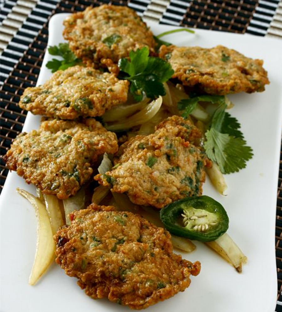 Cha Tom Recipe (Vietnamese Shrimp Cakes)