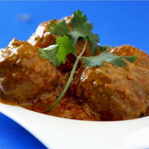 Chicken Kofta Recipe in Makhani Curry