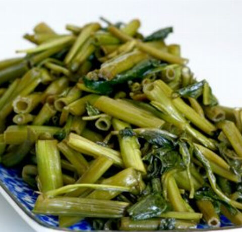 Vietnamese Vegetables with Ginger (Rau Muong Xao Gung)