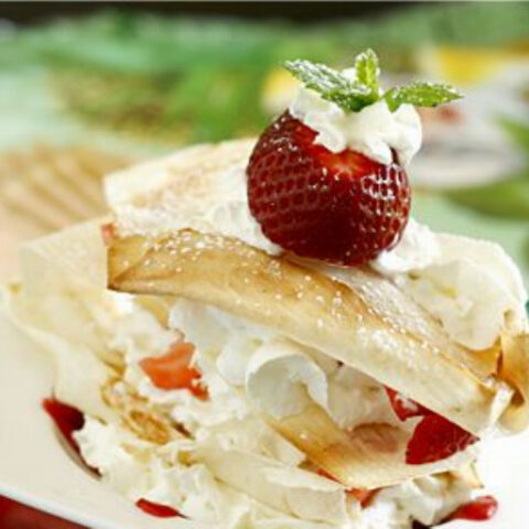 Asian-Style Strawberry Napoleon Recipe (Mille-feuille Fraise Noix de Coco Dessert)