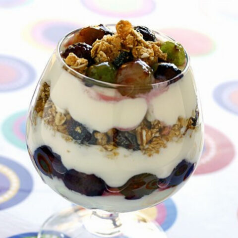 Fruit and Yogurt Parfait Recipe (Grapes and Granola Parfait)