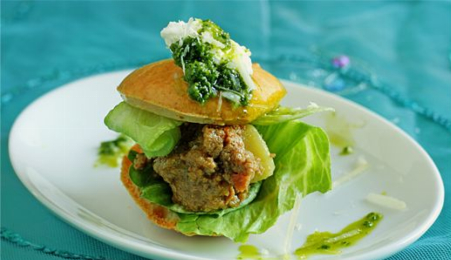 Mini Keema Burgers in Pate a Choux Buns