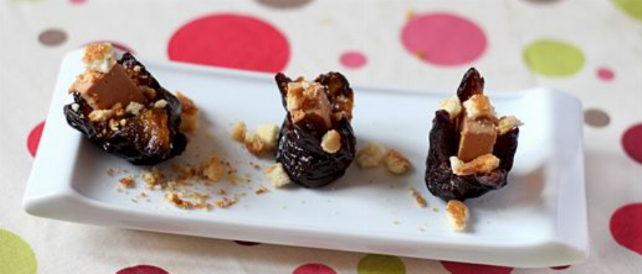 Easy Party Appetizers: Foie Gras Stuffed Prunes with Almond Tuiles