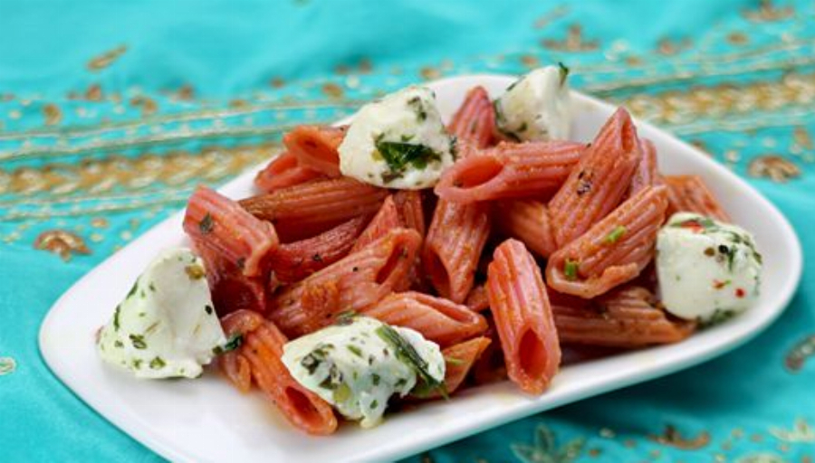 Beet Marinara Pasta Sauce with Mozzarella