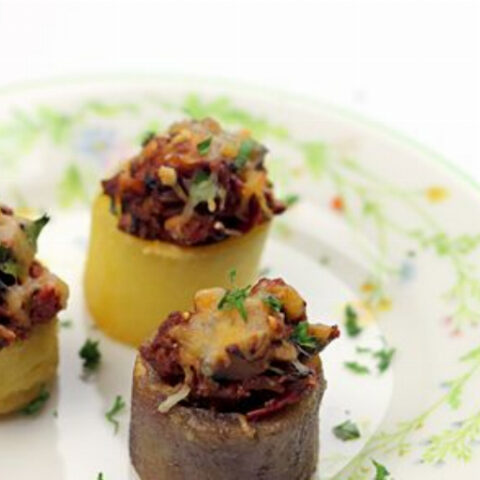 Stuffed Potato Appetizers (Bolognese Potatoes)